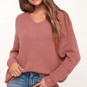 Like new mauve Lulu’s Emerson oversized sweater